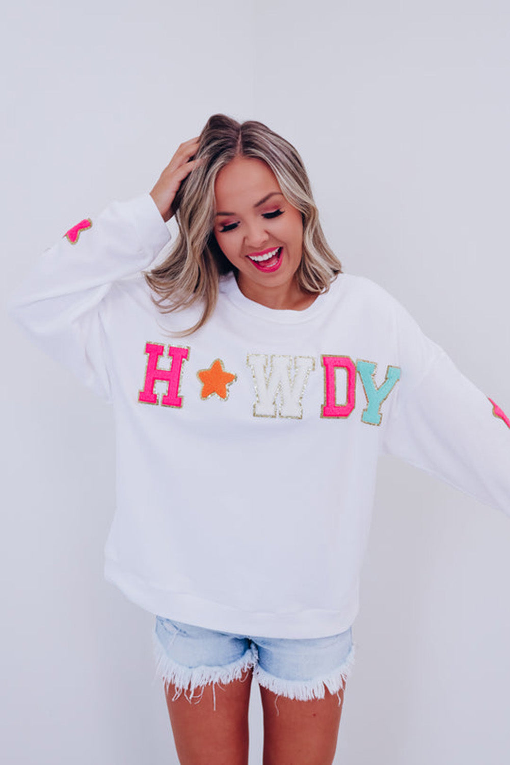 White Howdy Glitter Chenille Patch Graphic Casual Sweatshirt