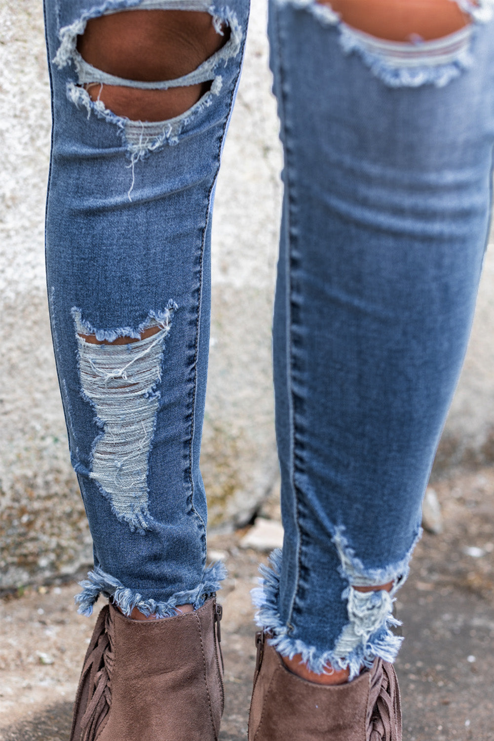 Calça Jeans Skinny Azul Céu Cintura Alta Desgastada